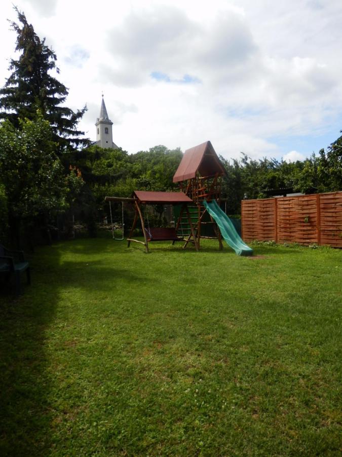 Guesthouse Ilona Velky Kamenec Exterior photo