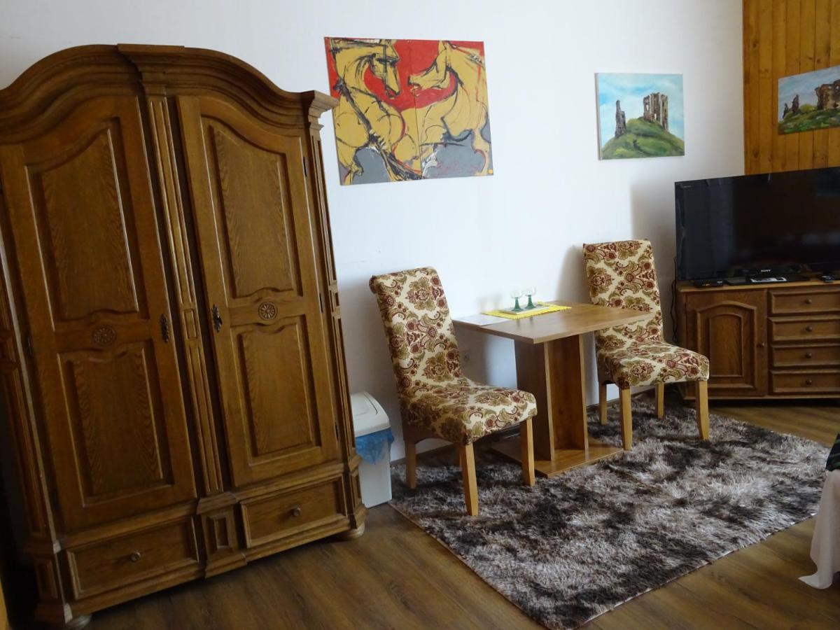 Guesthouse Ilona Velky Kamenec Exterior photo