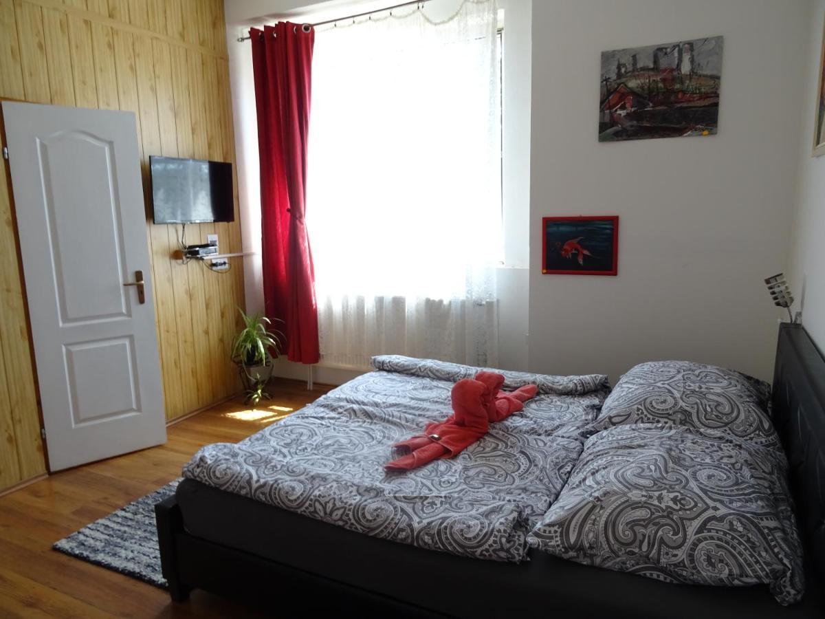Guesthouse Ilona Velky Kamenec Exterior photo